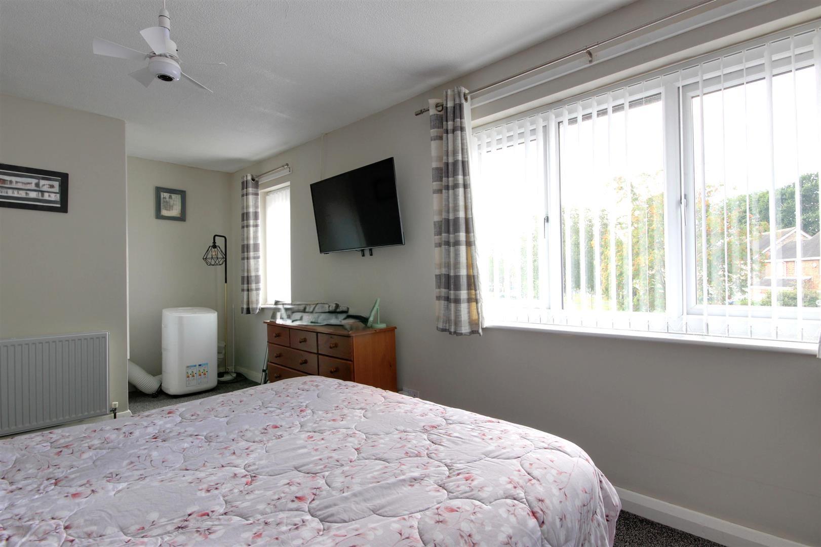 Link Road, Cottingham
